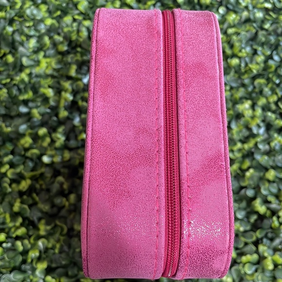 🎉💕 NEW Grace Pink Jewelry Travel Zip Closure Case Gifts - Picture 2 of 6